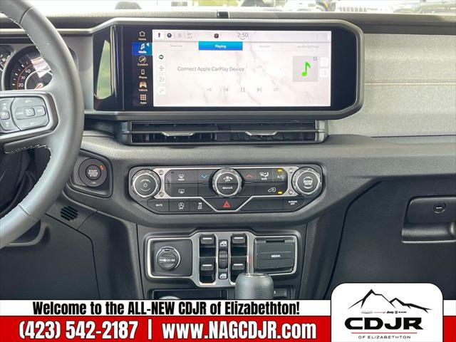 2025 Jeep Wrangler 4-Door Summit 4x4