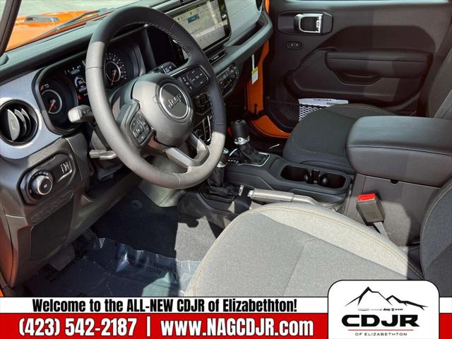 2025 Jeep Wrangler 4-Door Summit 4x4