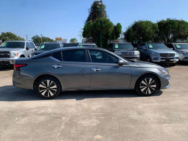 2022 Nissan Altima SV FWD