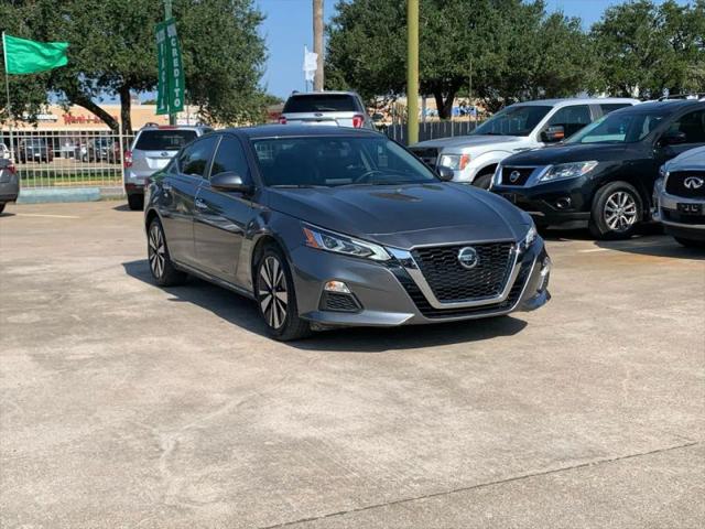 2022 Nissan Altima SV FWD