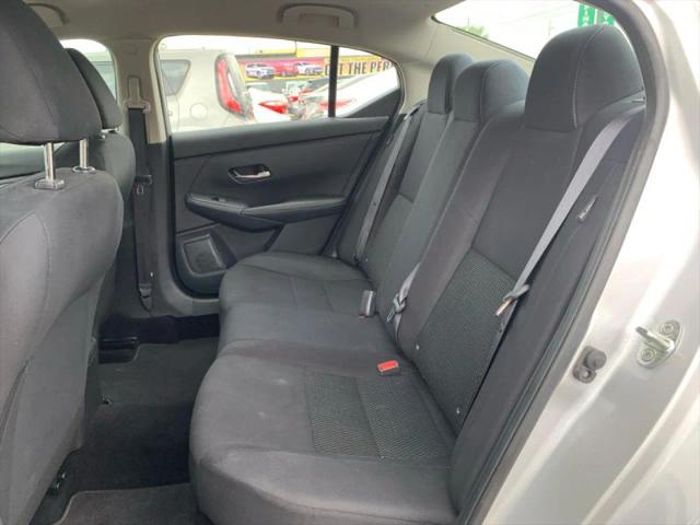 2022 Nissan Sentra S Xtronic CVT