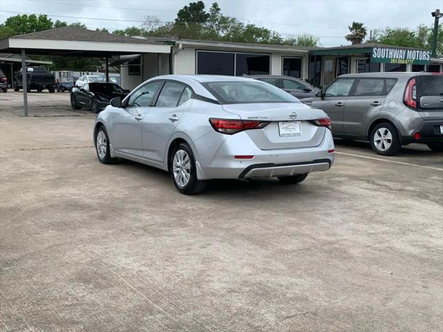 2022 Nissan Sentra S Xtronic CVT