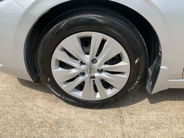 2022 Nissan Sentra S Xtronic CVT