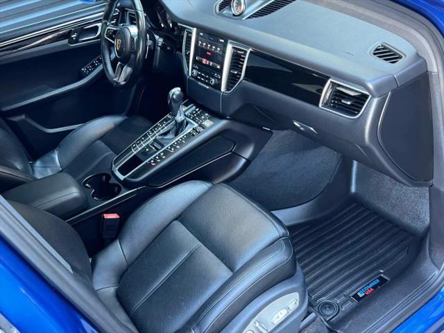 2017 Porsche Macan S