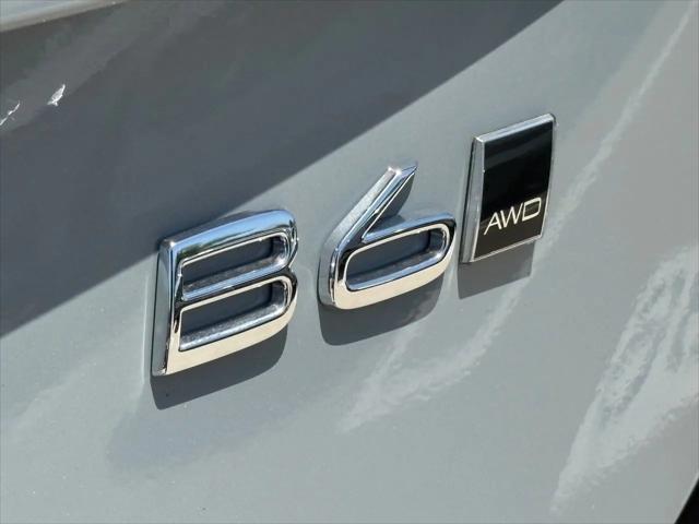 2026 Volvo XC90 Ultra, B6 AWD Gas (mild hybrid), Gasoline, Bright, 7 Seats
