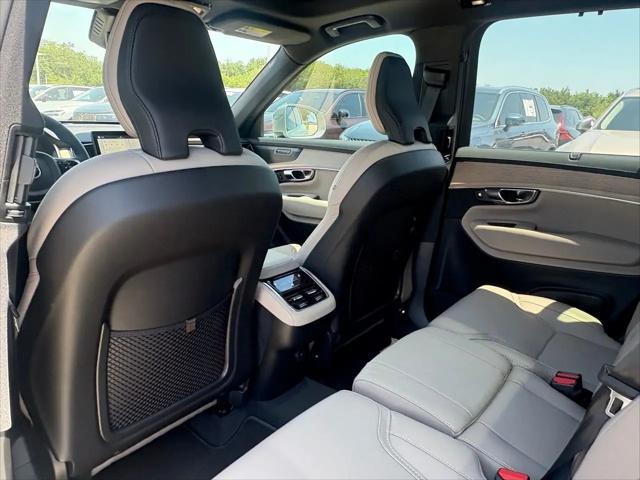 2026 Volvo XC90 Ultra, B6 AWD Gas (mild hybrid), Gasoline, Bright, 7 Seats