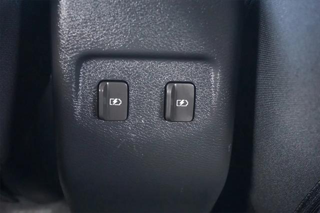 2024 Nissan Kicks SV Xtronic CVT