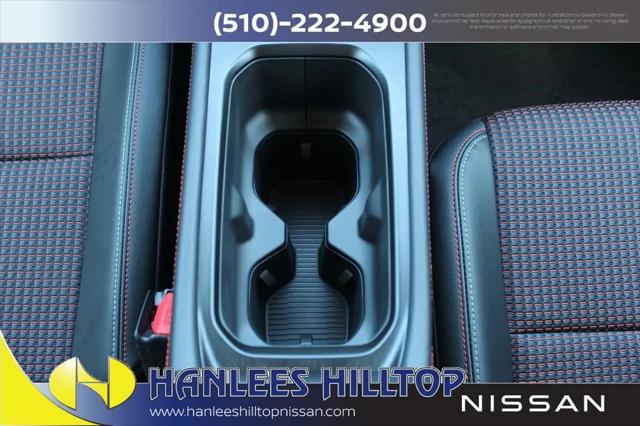 2025 Nissan Kicks SR FWD