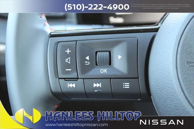 2025 Nissan Kicks SR FWD