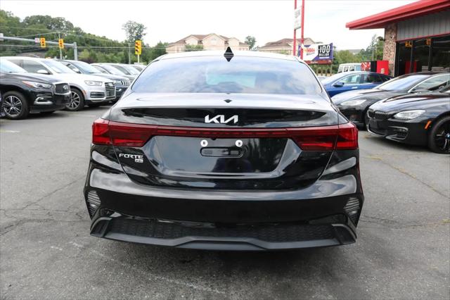 2023 Kia Forte LX