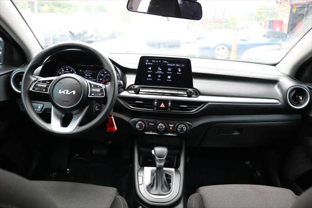 2023 Kia Forte LX