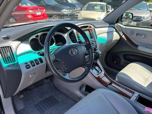 2004 Toyota Highlander V6