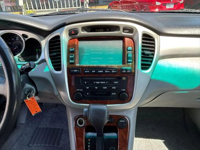 2004 Toyota Highlander V6