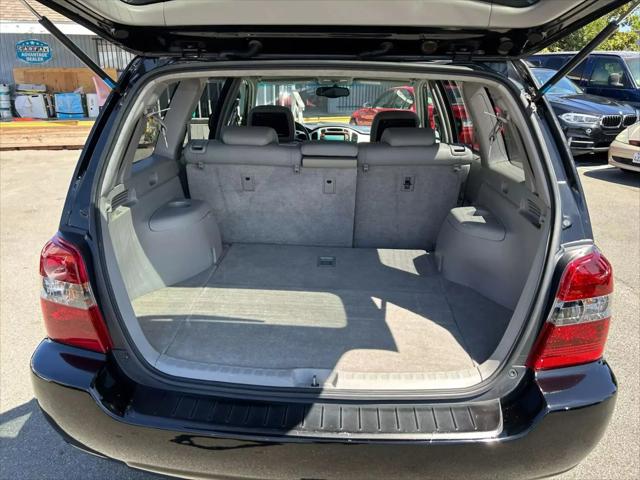 2004 Toyota Highlander V6