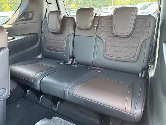 2025 Nissan Armada Platinum Reserve 2WD