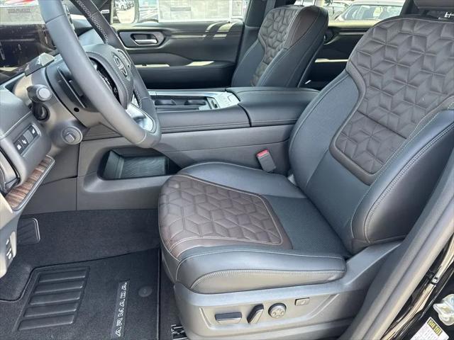 2025 Nissan Armada Platinum Reserve 2WD