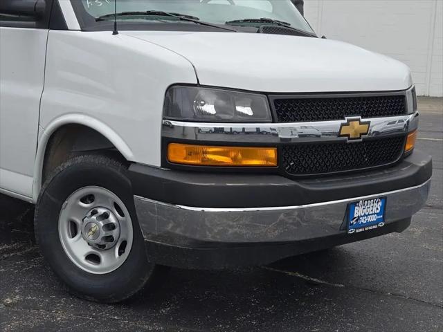 2025 Chevrolet Express Cargo Van RWD 2500 Regular Wheelbase WT