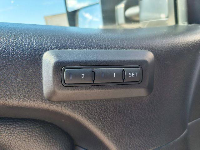 2018 Nissan Titan SL