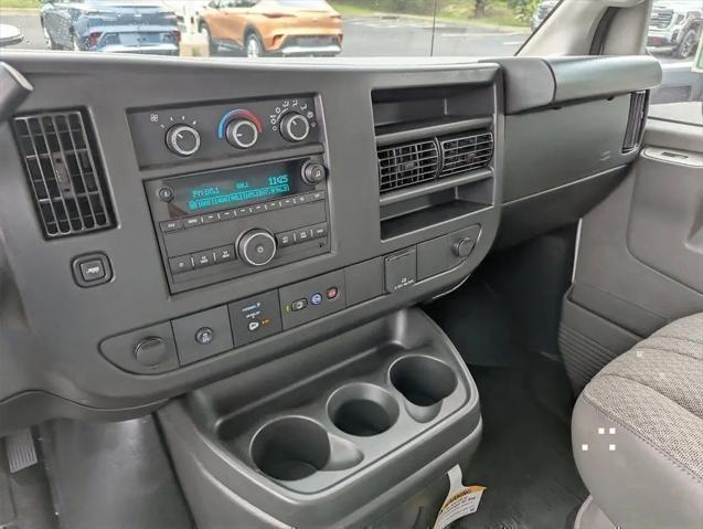 2025 GMC Savana Cutaway Work Van