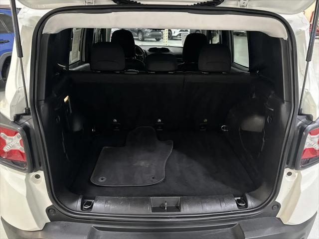 2020 Jeep Renegade Altitude FWD