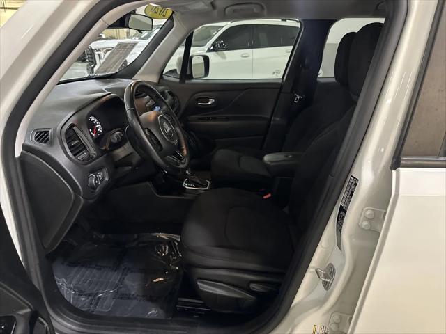 2020 Jeep Renegade Altitude FWD