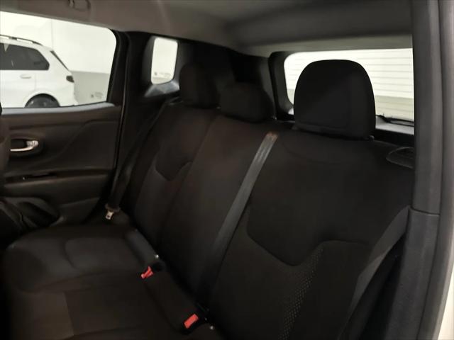 2020 Jeep Renegade Altitude FWD