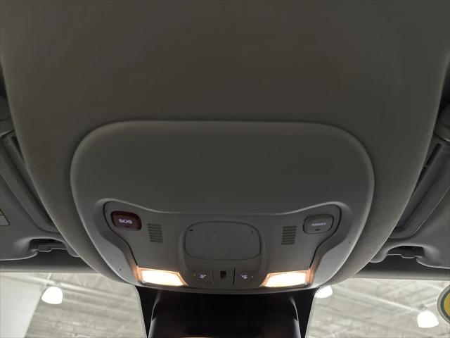 2020 Jeep Renegade Altitude FWD