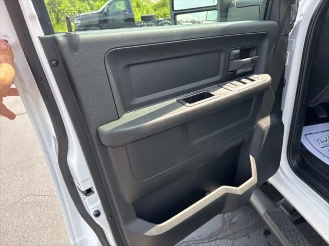 2025 Ram 2500 Tradesman Crew Cab 4x4 6'4" Box
