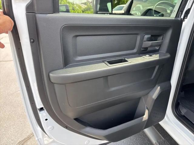 2025 Ram 2500 Tradesman Crew Cab 4x4 6'4" Box
