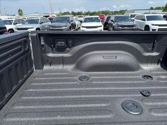 2025 Ram 2500 Tradesman Crew Cab 4x4 6'4" Box