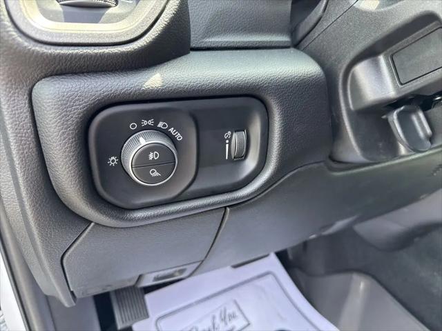 2025 Ram 2500 Tradesman Crew Cab 4x4 6'4" Box