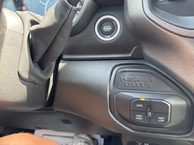 2025 Ram 2500 Tradesman Crew Cab 4x4 6'4" Box