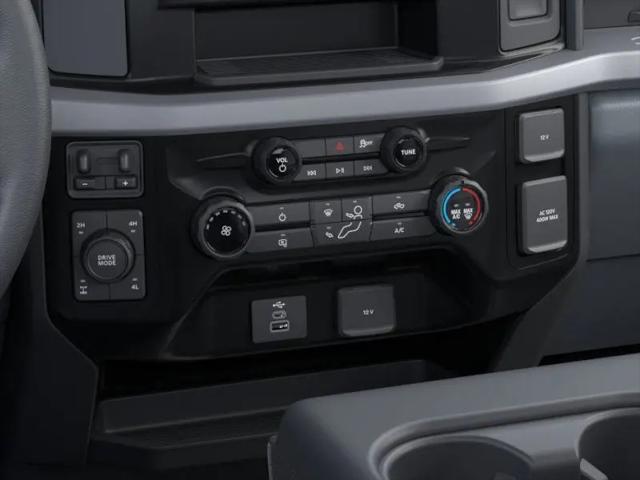 2025 Ford F-350 XLT