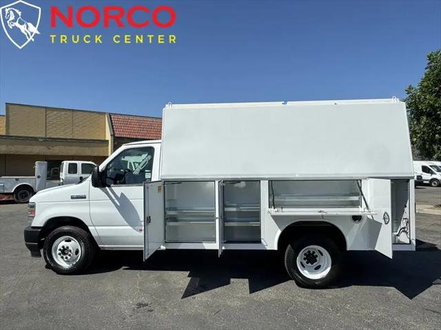 2023 Ford E-350 Cutaway Base