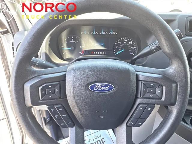 2023 Ford E-350 Cutaway Base