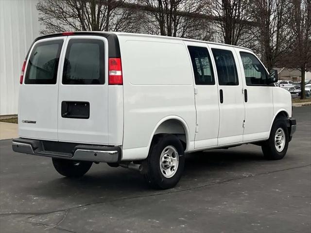 2025 Chevrolet Express Cargo Van RWD 2500 Regular Wheelbase WT