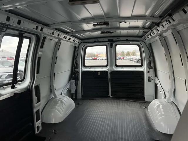 2025 Chevrolet Express Cargo Van RWD 2500 Regular Wheelbase WT