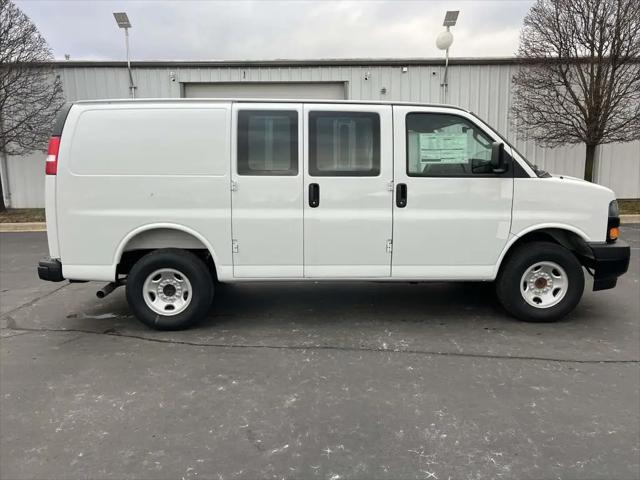 2025 Chevrolet Express Cargo Van RWD 2500 Regular Wheelbase WT