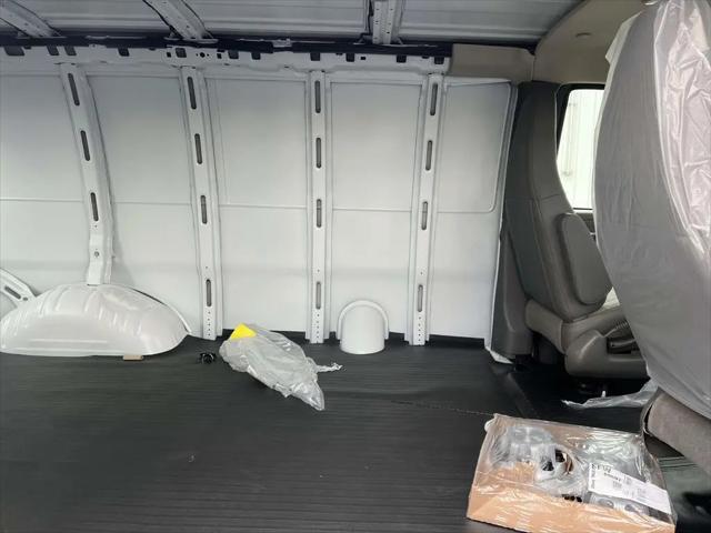 2025 Chevrolet Express Cargo Van RWD 2500 Regular Wheelbase WT