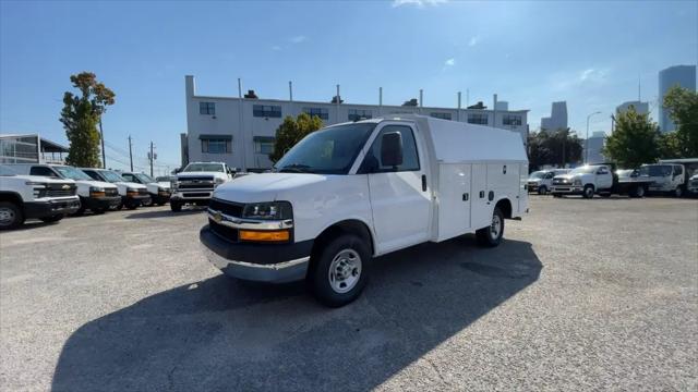 2025 Chevrolet Express Cutaway Work Van for sale in Houston, TX