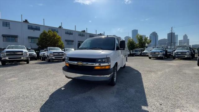 2025 Chevrolet Express Cutaway Work Van