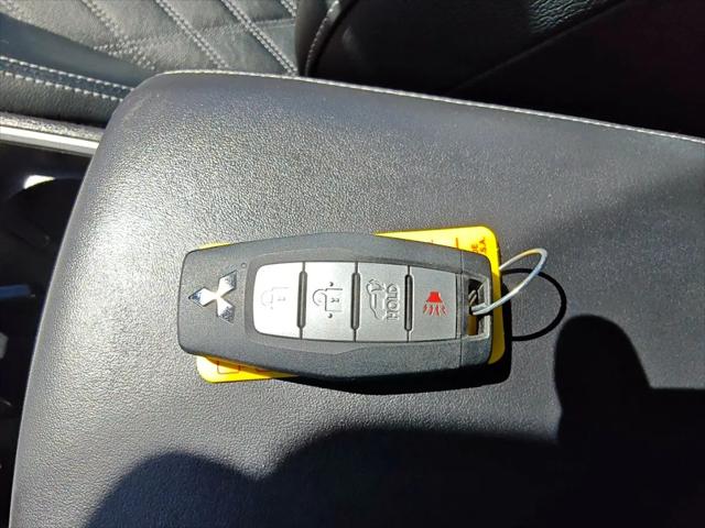 2024 Mitsubishi Outlander PHEV SEL S-AWC