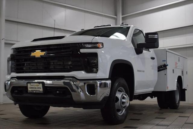 2025 Chevrolet Silverado 3500HD Work Truck
