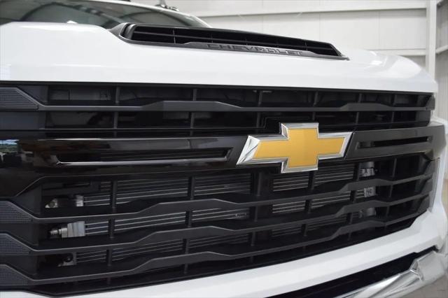 2025 Chevrolet Silverado 3500HD Work Truck