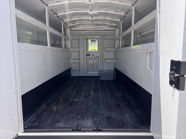 2020 Ford Transit Cutaway 250 2dr Commercial/Cutaway/Chassis
