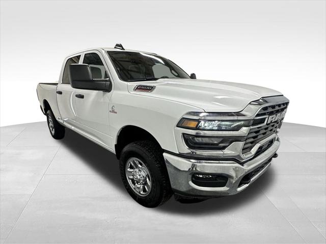 2026 RAM Ram 2500 RAM 2500 TRADESMAN CREW CAB 4X4 64 BOX
