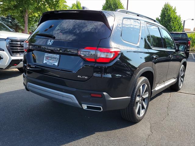 2023 Honda Pilot AWD Elite