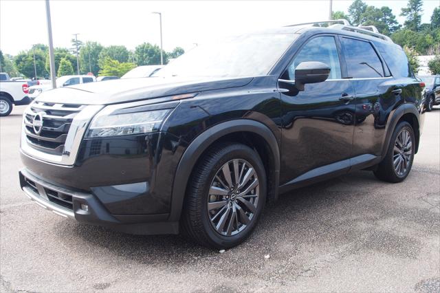 2022 Nissan Pathfinder SL 4WD