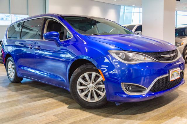 2018 Chrysler Pacifica Touring Plus for sale in Honolulu, HI