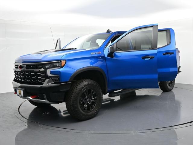 2022 Chevrolet Silverado 1500 4WD Crew Cab Short Bed ZR2